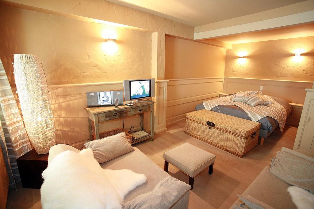 Residentie De Laurier Guest house